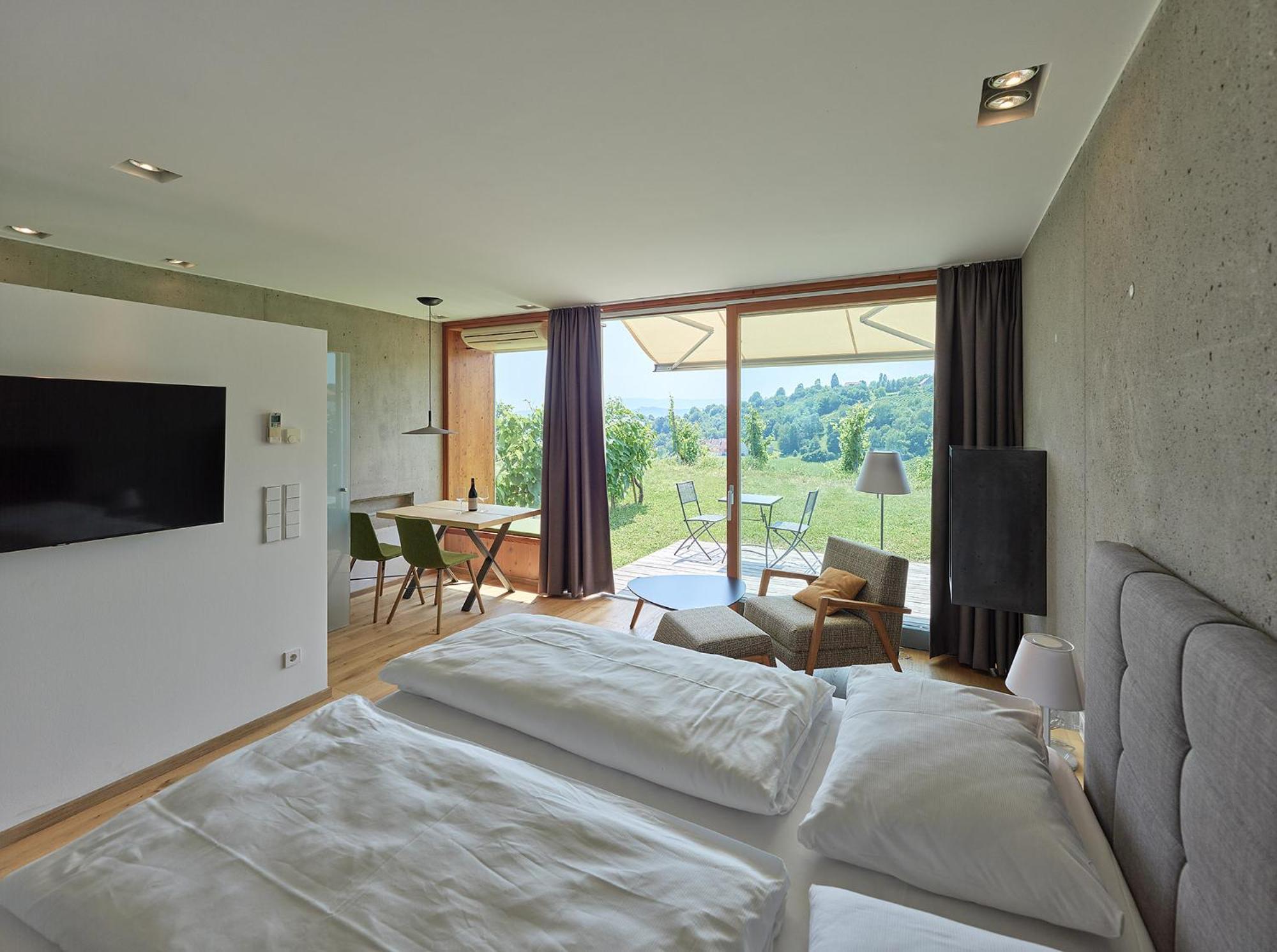Relax Apartments An Der Lage Hochgrassnitzberg Spielfeld Exteriör bild